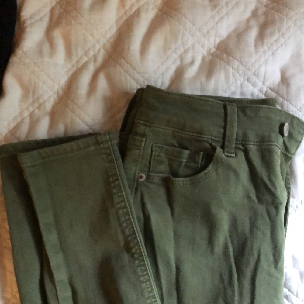 Old Navy Green Rockstar Super Skinny jeans excellent condition